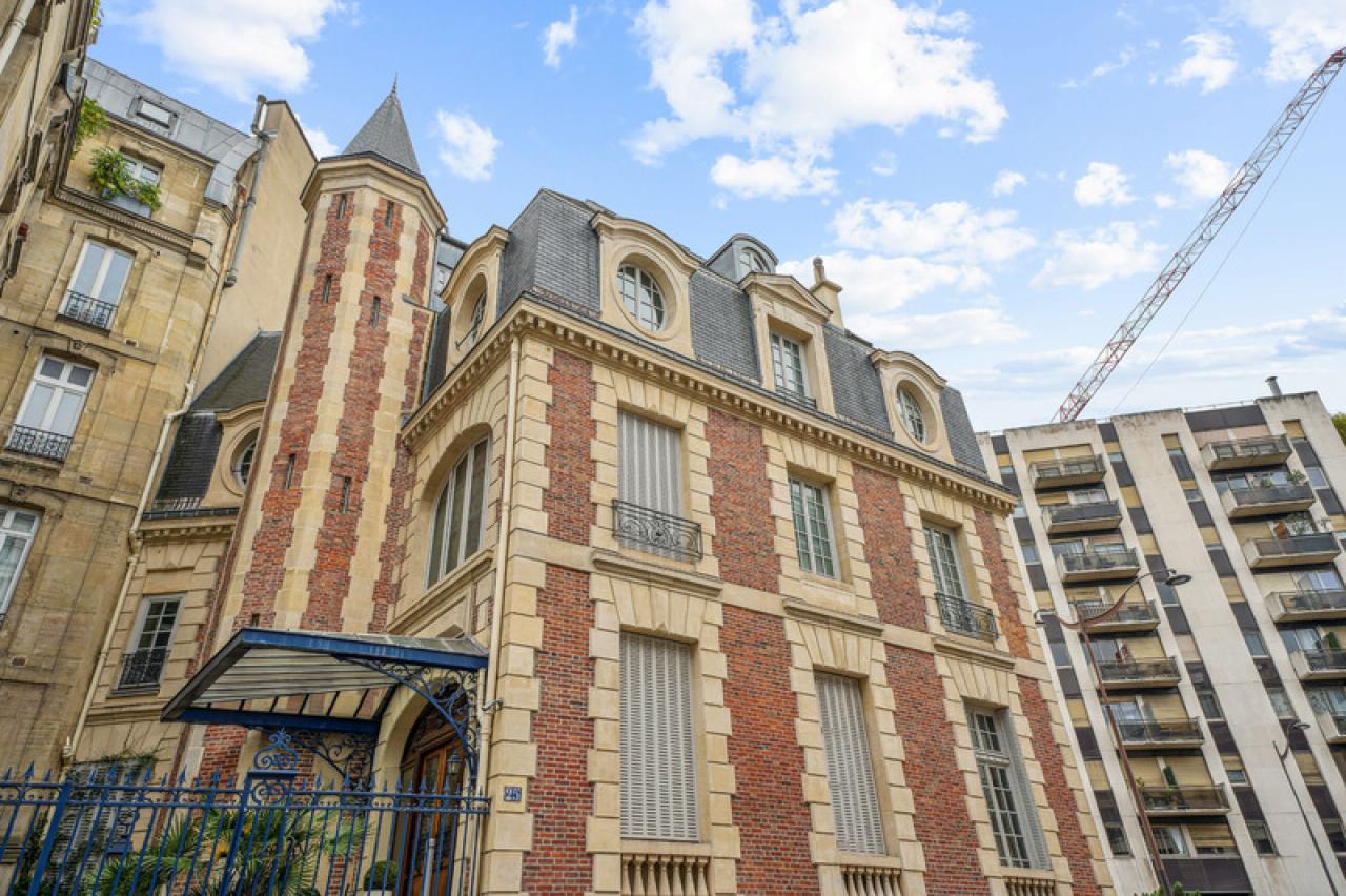Bureau Paris 695m² Location bureau Paris OLBUR2530317 0